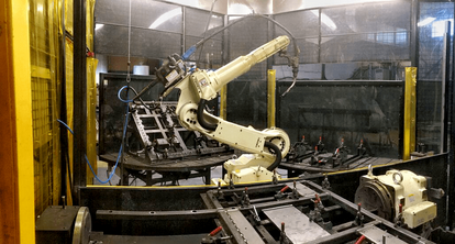 Robotic, spot and manual welding