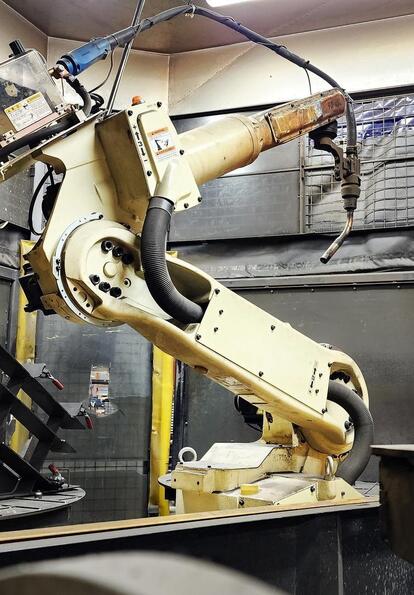 Robotic, spot and manual welding